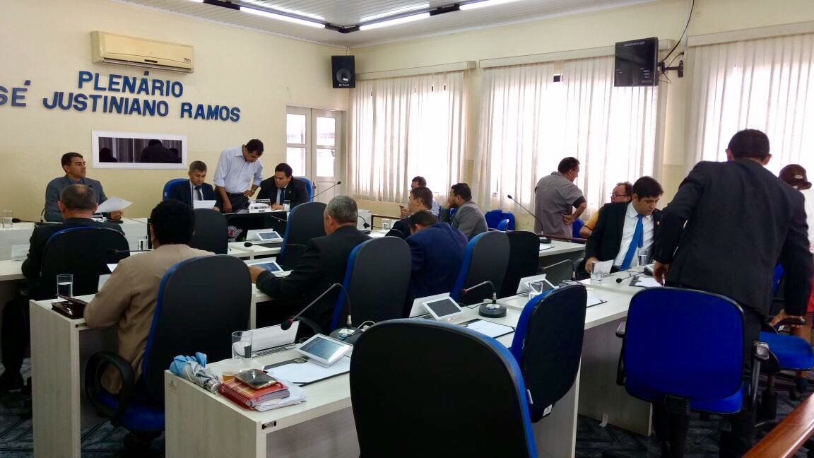 Requerimentos são apresentados na sessão desta quinta-feira